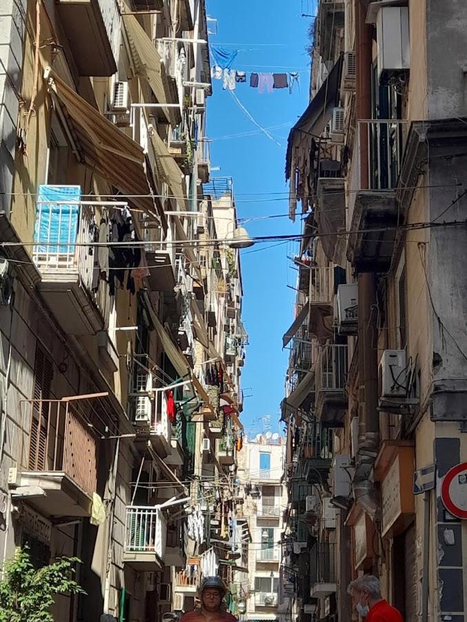 Le Stanze Del Cuore Naples Exterior photo